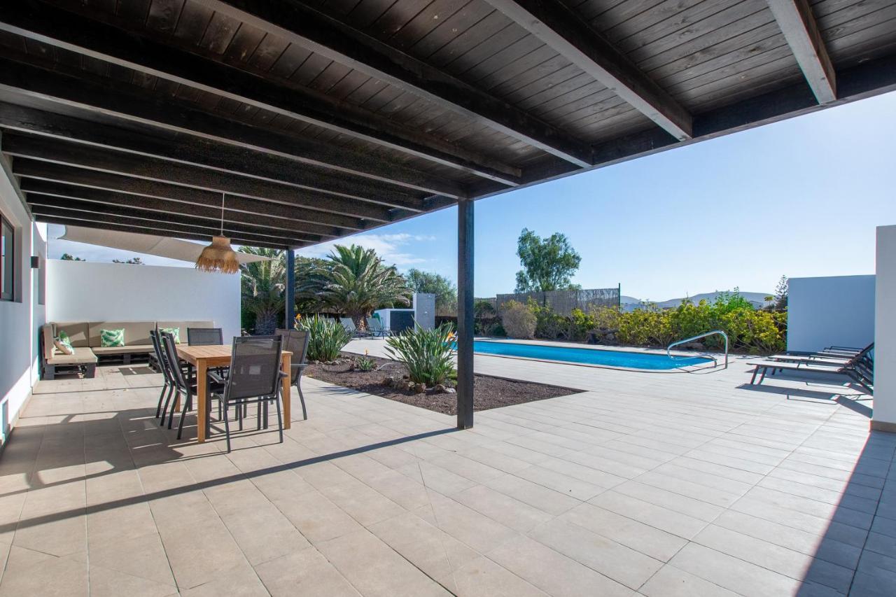 Heated & Shared Pool Villa Matriana 36A, North Shore Villas لاجاريس المظهر الخارجي الصورة