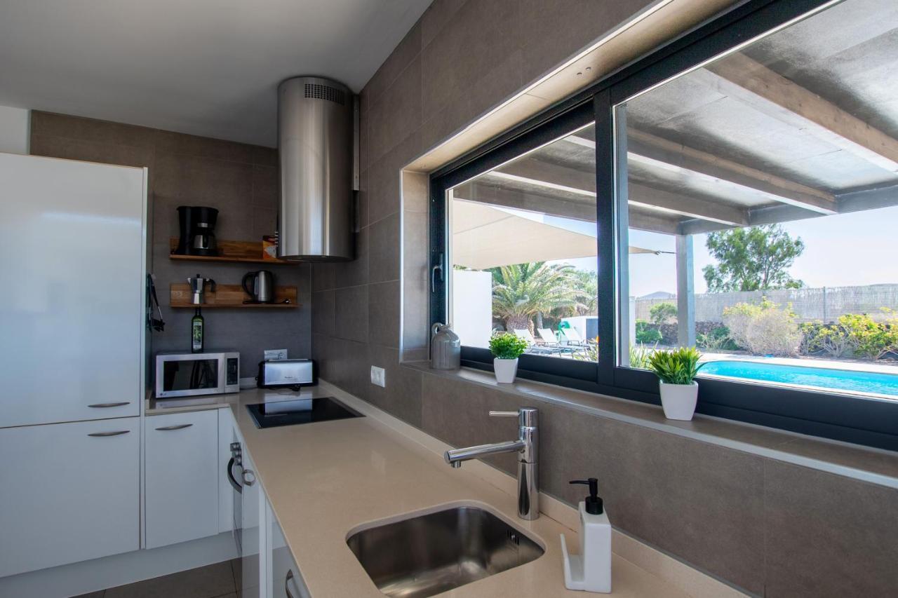 Heated & Shared Pool Villa Matriana 36A, North Shore Villas لاجاريس المظهر الخارجي الصورة